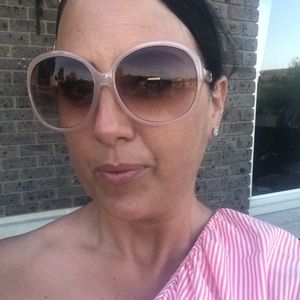 Meet your Posher, Joanna